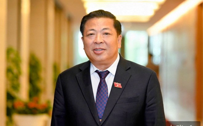 Đồng chí Trần Hồng Minh, Ủy viên Ban Chấp hành Trung ương Đảng, Bộ trưởng Bộ Giao thông vận tải là Phó Trưởng Ban Chỉ đạo Nhà nước các công trình, dự án quan trọng quốc gia, trọng điểm ngành Giao thông Vận tải. (Ảnh: VGP) 