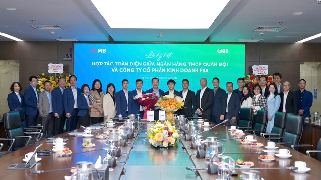 F88 cung cấp dịch vụ ngân hàng sau cái bắt tay chiến lược với MB