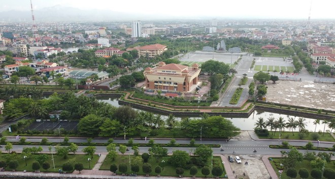 Lãnh đạo Quảng Bình chỉ đạo, chấn chỉnh tình trạng các sở ngành, địa phương chậm trễ trong xử lý hồ sơ.