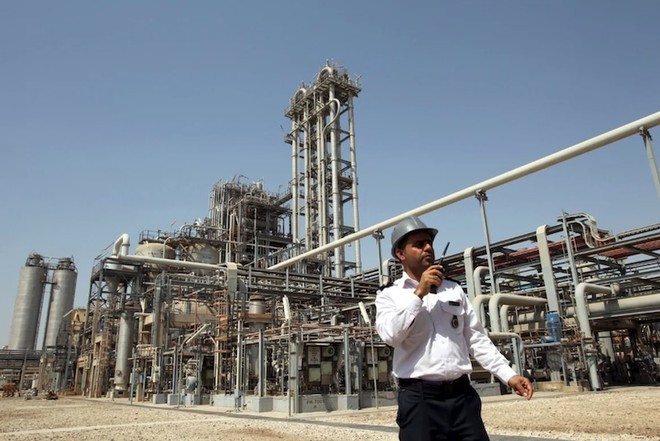 Khu phức hợp hóa dầu Mahshahr ở tỉnh Khuzestan, một vùng đất giàu tài nguyên dầu mỏ của Iran. Ảnh: AFP