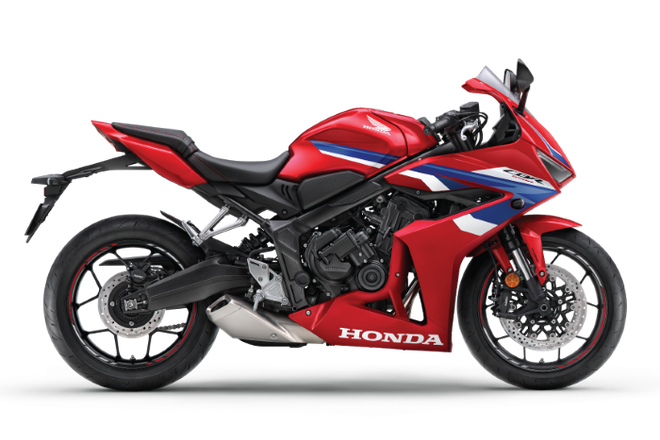 Gần 70 xe mô tô phân khối lớn Honda CB650R và CBR650R được Honda Việt Nam triệu hồi để kiểm tra, thay thế bộ cần chuyển số. 