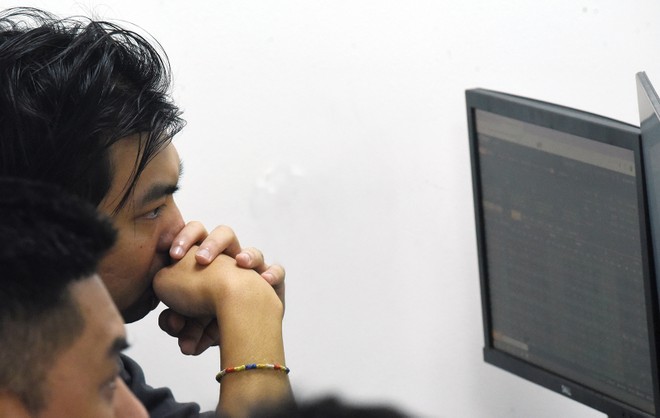 Cổ phiếu bán lẻ giảm giá mạnh theo thị trường chung, dù ngành có triển vọng tăng trưởng