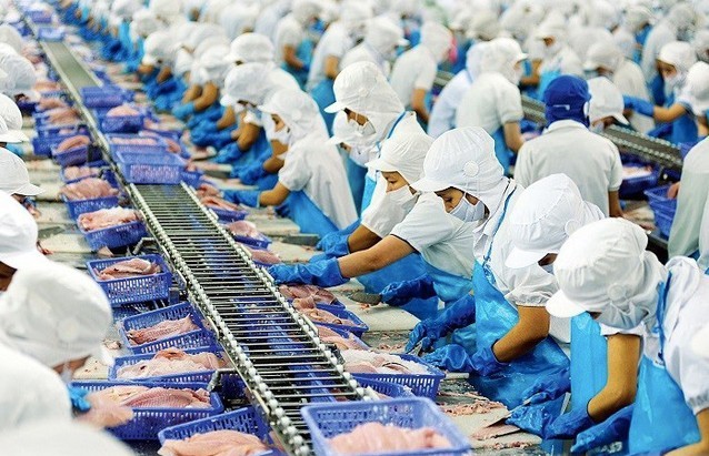 Người dân, doanh nghiệp thủy sản Việt Nam cần bình tĩnh, tránh tâm lý lo sợ ảnh hưởng đến sản xuất.