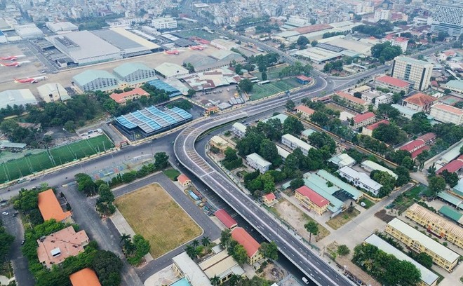 Đường nối Trần Quốc Hoàn - Cộng Hòa kết nối vào nhà ga T3 sẽ khánh thành ngày 19/4 - Ảnh: T.K