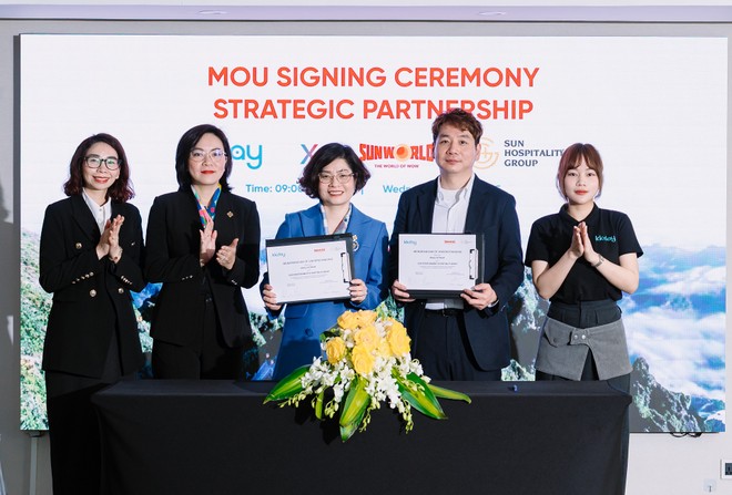 Sun Entertainment & Hospitality Group ký hợp tác chiến lược với KKday