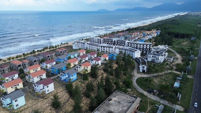 Dự án Khu nghỉ dưỡng huyền thoại Địa Trung Hải không thể hoàn thành do nhà đầu tư gặp khó khăn về tài chính trong quá trình triển khai. Ảnh: Ngọc Tân