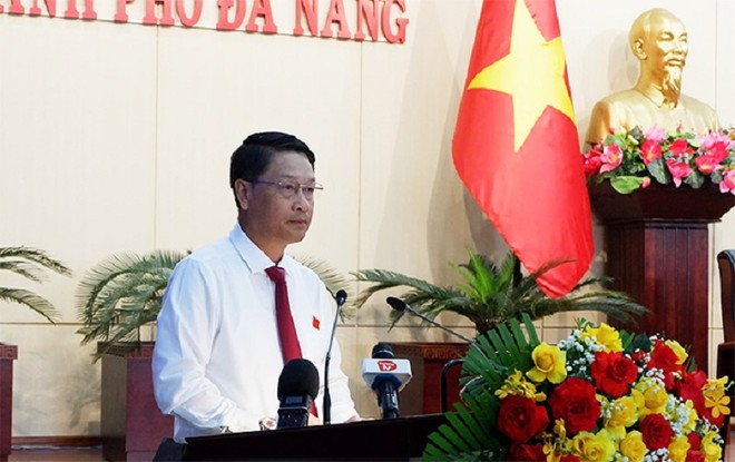 Chủ tịch HĐND Thành phố Đà Nẵng Ngô Xuân Thắng đề nghị không để gián đoạn, không ảnh hưởng hoạt động của cơ quan, tổ chức, người dân, doanh nghiệp sau khi sắp xếp lại đơn vị hành chính. Ảnh: Ngô Huyền 