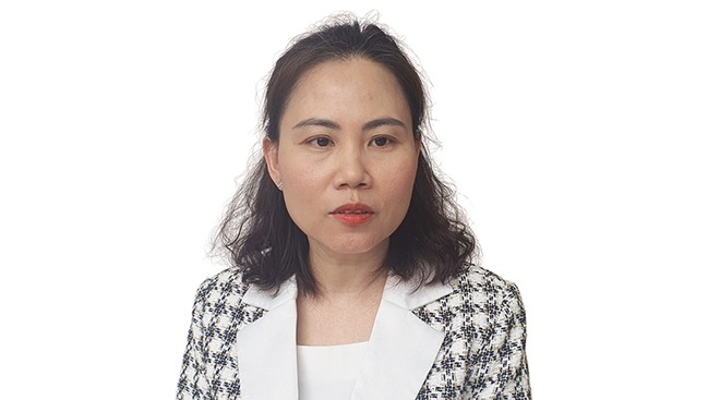  Bà Phí Hương Nga, Trưởng ban Ban Thống kê công nghiệp và xây dựng, Cục Thống kê (Bộ Tài chính). 