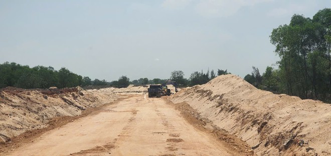 Quảng Bình cấp phép khai thác khoáng sản tại đô thị Dinh Mười 