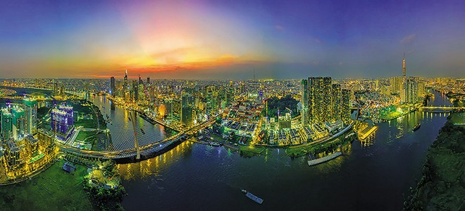 TP.HCM - thành phố năng động nhất của quốc gia và của cả khu vực. Ảnh: Lê Hoàng Mến 