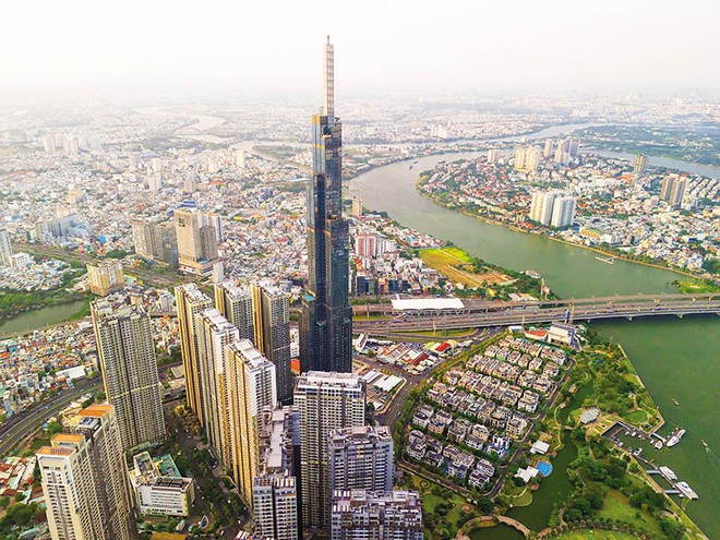 TP.HCM được đánh giá là hội đủ điều kiện thuận lợi để phát triển trung tâm tài chính quốc tế và trở thành một siêu đô thị. Ảnh: Lê Toàn