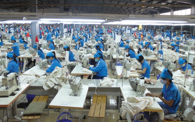 Các doanh nghiệp dệt may đang thực hiện chiến lược mở rộng thị trường cả trong và ngoài nước