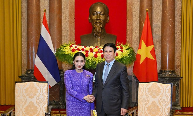 Chủ tịch nước Lương Cường tiếp Thủ tướng Thái Lan Paetongtarn Shinawatra. Ảnh: Đức Thanh 