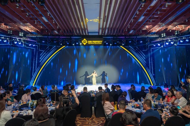 Đông đảo nhà đầu tư tham dự sự kiện - Ảnh Minh Anh