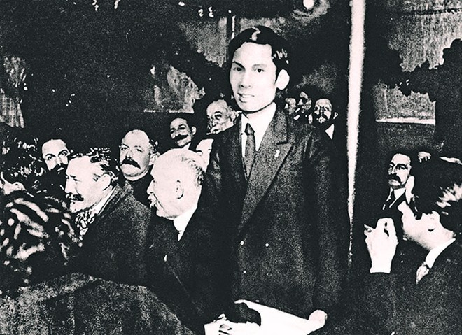 Chủ tịch Hồ Chí Minh phát biểu tại Đại hội Đảng Xã hội Pháp (tháng 12/1920)