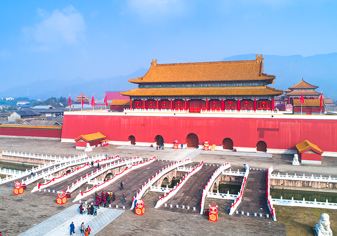 Phim trường Hoành Điếm (Trung Quốc) là điểm đến thu hút hàng triệu du khách (Ảnh:hengdianworld)