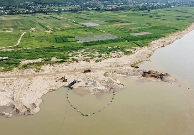 Giá cát 800.000 đồng/m3 cũng không có nguồn cung: Chủ tịch Quảng Nam chỉ đạo “nóng” 