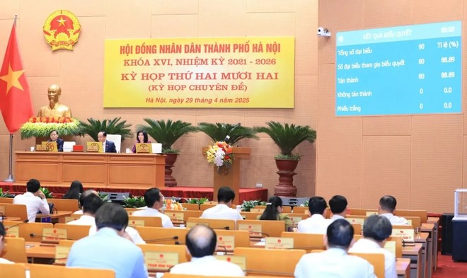 Kỳ họp thứ 22 (kỳ họp chuyên đề) của HĐND TP. Hà Nội đã thông qua việc sắp xếp các đơn vị hành chính cấp xã trên địa bàn Thành phố.