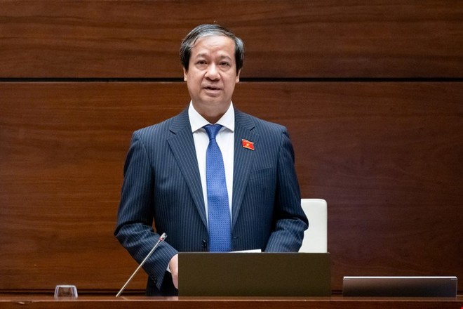 Bộ trưởng Bộ Giáo dục và Đào tạo Nguyễn Kim Sơn. 