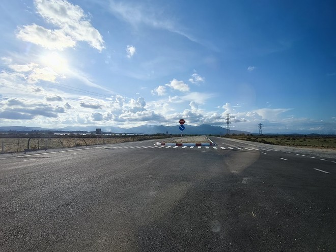 Dự án thành phần 1 Đoạn từ cao tốc Bắc - Nam đến Quốc lộ 1 đã hoàn thành.