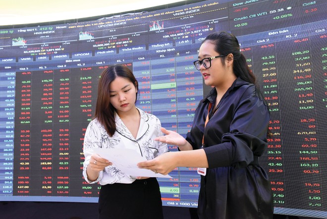 Trong thế giới đầu tư, rủi ro thông tin không phải là lỗi kỹ thuật đơn lẻ, mà là một vấn đề mang tính hệ thống