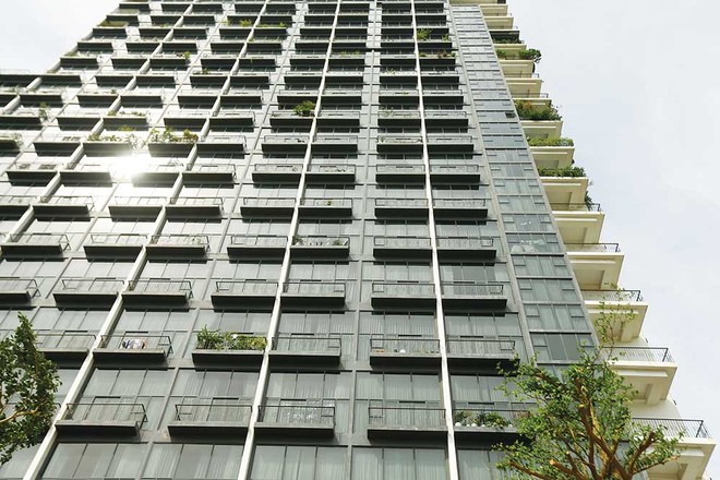 Kính nổi không màu có xuất xứ từ Indonesia và Malaysia đang gây khó khăn cho sản xuất nội địa (Ảnh: Đức Thanh) 