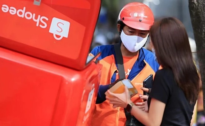 Bán hàng online trên sàn phải dùng hóa đơn điện tử.