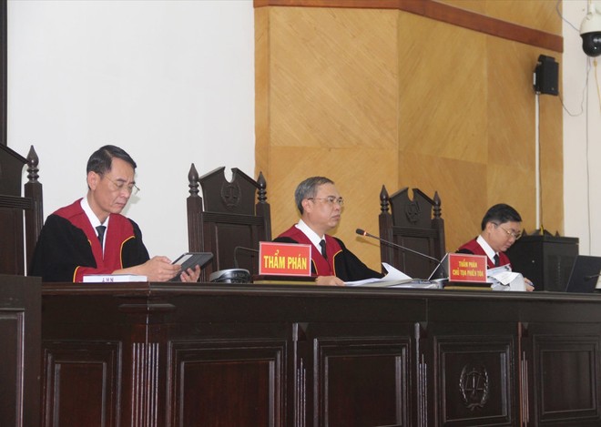 Hội đồng xét xử phúc thẩm vụ Tập đoàn FLC.