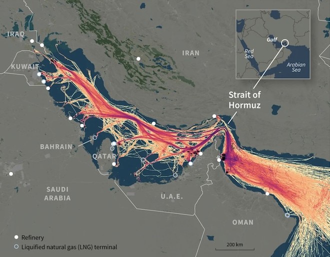 Bản đồ Vịnh Ba Tư và Eo biển Hormuz cho thấy lưu lượng tàu chở dầu đi qua khu vực này vào tháng 9/2024. Nguồn: AFP