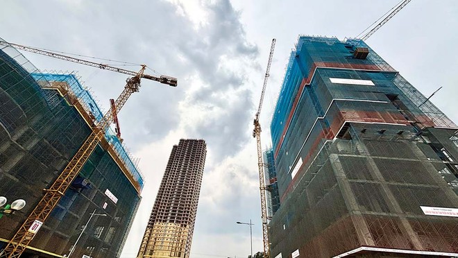 Giá chung cư hiện nay vượt khả năng chi trả của phần lớn người dân (Ảnh: Thanh Vũ) 