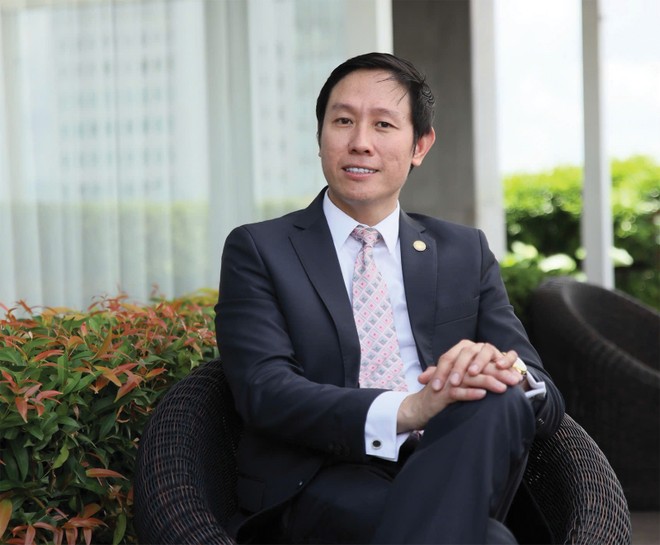 TS. Huỳnh Trung Minh, Chuyên gia tài chính