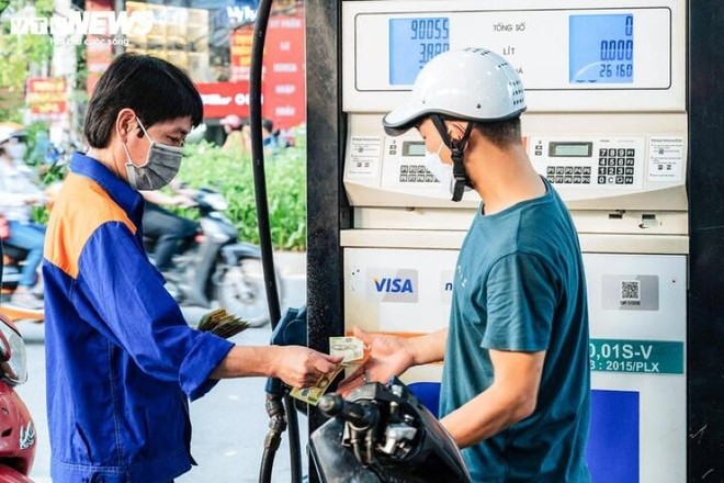 Giá xăng dầu đã tác động đáng kể đến mức tăng CPI của tháng 6/2025