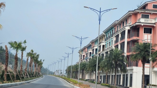 Trong những năm gần đây, Quảng Ninh đã đầu tư đáng kể vào phát triển hạ tầng kỹ thuật tại Vân Đồn. Ảnh: Thanh Tân.