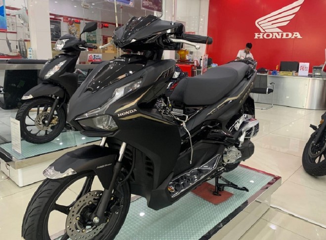 Tiêu thụ xe máy của 5 ông lớn quý II: Người thăng hoa, kẻ khóc thầm 