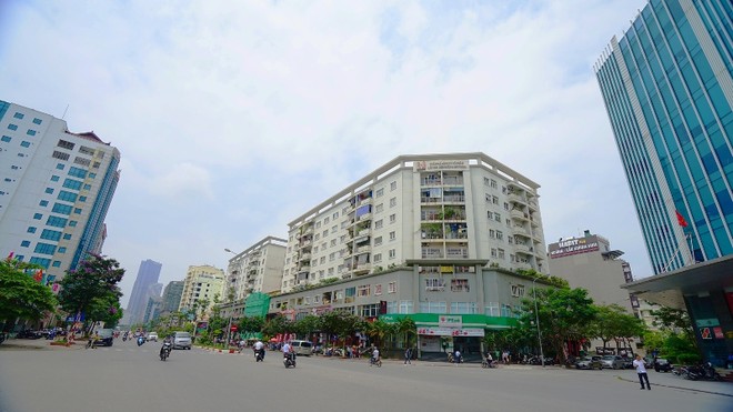 Toà nhà cao tầng D5 - Khu đô thị mới Cầu Giấy - Hà Nội.