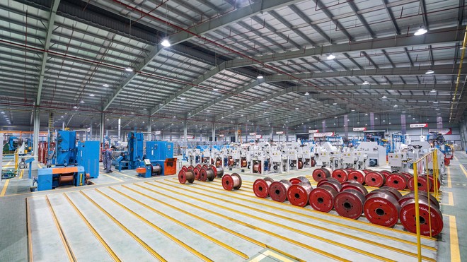 Sản xuất dây cáp điện tại nhà máy CADIVI.