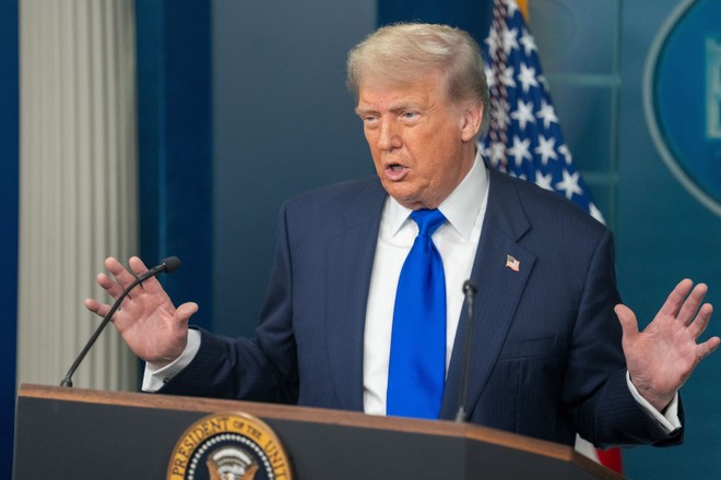 Tổng thống Mỹ Donald Trump trong cuộc họp báo tại Washington D.C. Ảnh: THX/TTXVN