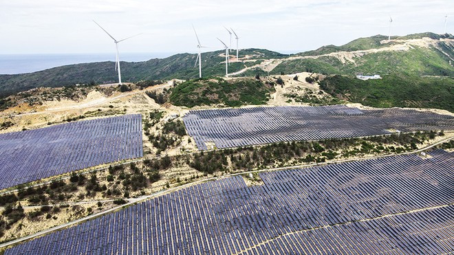 Thách thức lớn nhất là các dự án điện dùng đất đều phải chọn nhà đầu tư qua đấu thầu. 