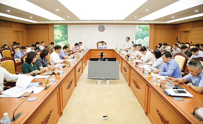 Bộ trưởng Bộ Tài chính Nguyễn Văn Thắng chủ trì cuộc họp Ban Chỉ đạo Bộ Tài chính về phát triển khoa học, công nghệ, đổi mới sáng tạo, chuyển đổi số quốc gia và triển khai Đề án 06 