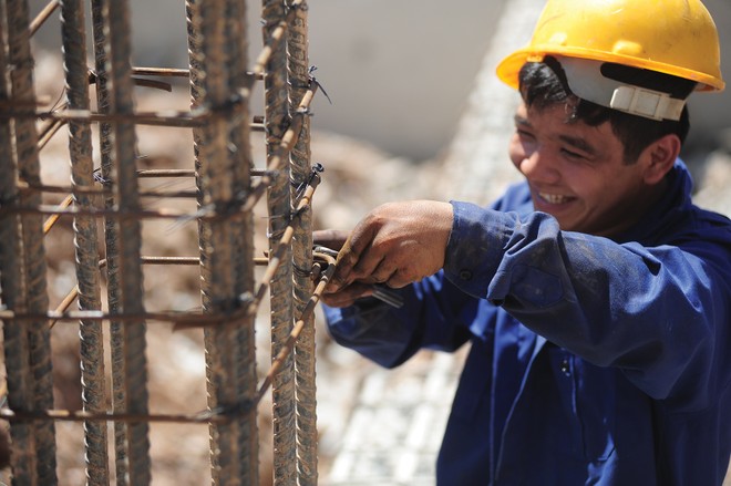 Sự khởi sắc của thị trường bất động sản được kỳ vọng sẽ lan tỏa tới nhóm xây dựng dân dụng