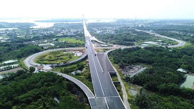 Một nút giao kết nối với cao tốc Bến Lức - Long Thành 