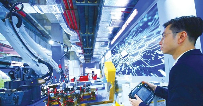 Nghị định số 180/2025/NĐ-CP đã mở rộng hơn không gian hợp tác công tư trong lĩnh vực phát triển khoa học công nghệ, đổi mới sáng tạo và chuyển đổi số. Ảnh: Lê Tiên