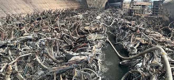 Bộ Xây dựng ra chỉ thị nóng về việc sử dụng hành lang an toàn đường bộ 