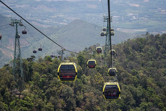 Cáp treo Bà Nà báo lãi hơn 846 tỷ đồng trong 6 tháng đầu 2025