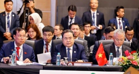 Chủ tịch Quốc hội Trần Thanh Mẫn dự Phiên họp Ban Chấp hành AIPA-46. Ảnh: Doãn Tấn.