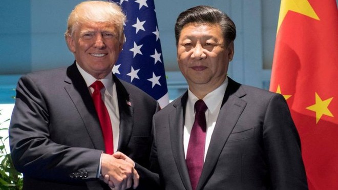 Chủ tịch Trung Quốc Tập Cận Bình (phải) và Tổng thống Mỹ Donald Trump. Ảnh: THX/TTXVN