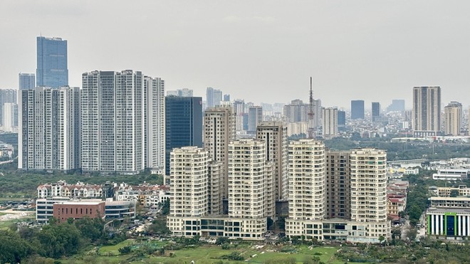 Giá chung cư Hà Nội vẫn ở mức cao. (Ảnh: Thanh Vũ) 