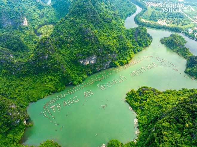 Quần thể danh thắng Tràng An được TripAdvisor vinh danh “Best of the Best”, hạng mục cao nhất của hệ thống “Travellers” Choice Awards 2025, dành cho 1% điểm đến tốt nhất thế giới. Ảnh Sở Du lịch Ninh Bình.