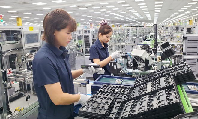 Xuất khẩu của Bắc Ninh vượt 77 tỷ USD sau 10 tháng năm 2025, động lực tăng trưởng đến từ lĩnh vực công nghệ cao. 