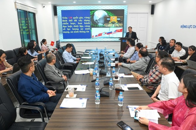 Tọa đàm “Luật An ninh mạng 2025: Thúc đẩy năng lực tự chủ công nghệ” do Hiệp hội An ninh mạng Quốc gia tổ chức vào chiều ngày 17/11/2025.